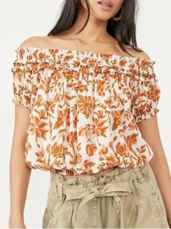 Free People Tops - Off-Shoulder Floral Smocked Top in Rust Floral